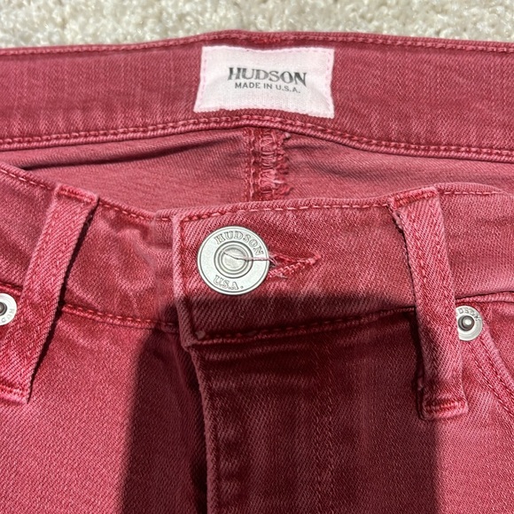 Hudson Jeans vintage wash red size 26. Never worn ! - Picture 2 of 2